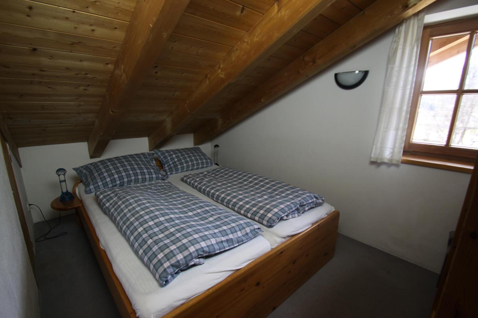 Ferienwohnung Almhuettenweg Dreitorspitze Гармиш-Партенкирхен Экстерьер фото